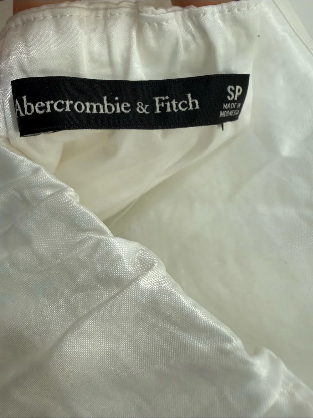 Abercrombie & Fitch Strapless trapeze maxi dress in white size small petite